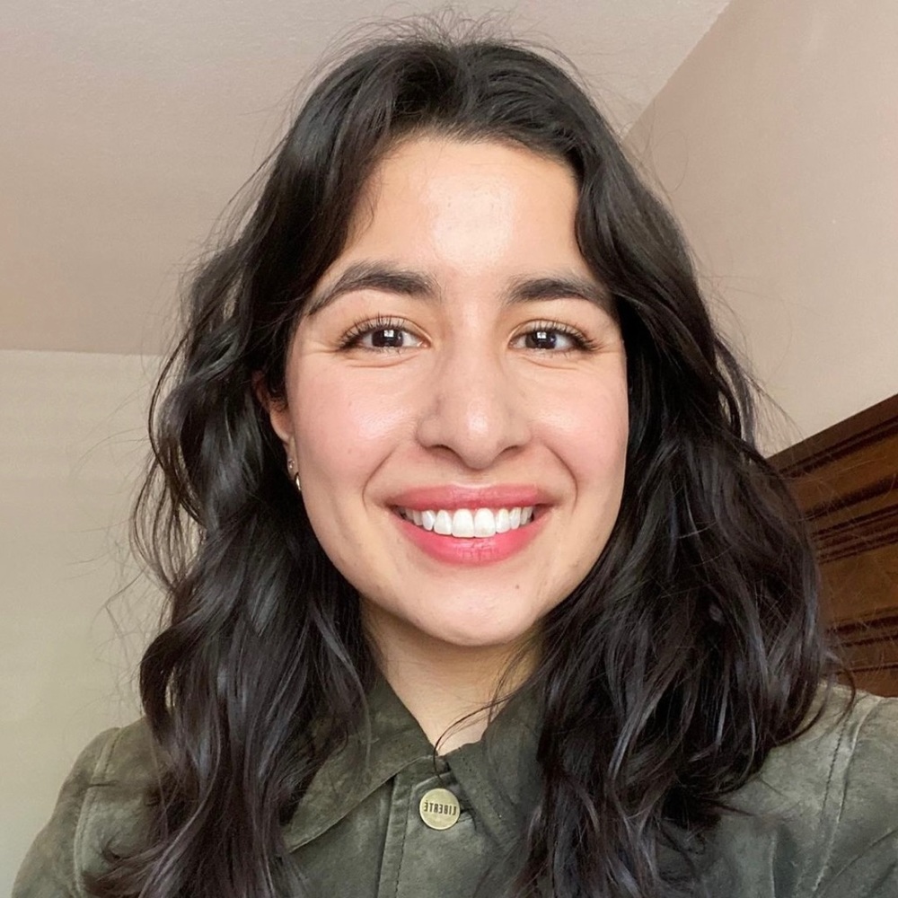 Meet your Posher, Ariana
